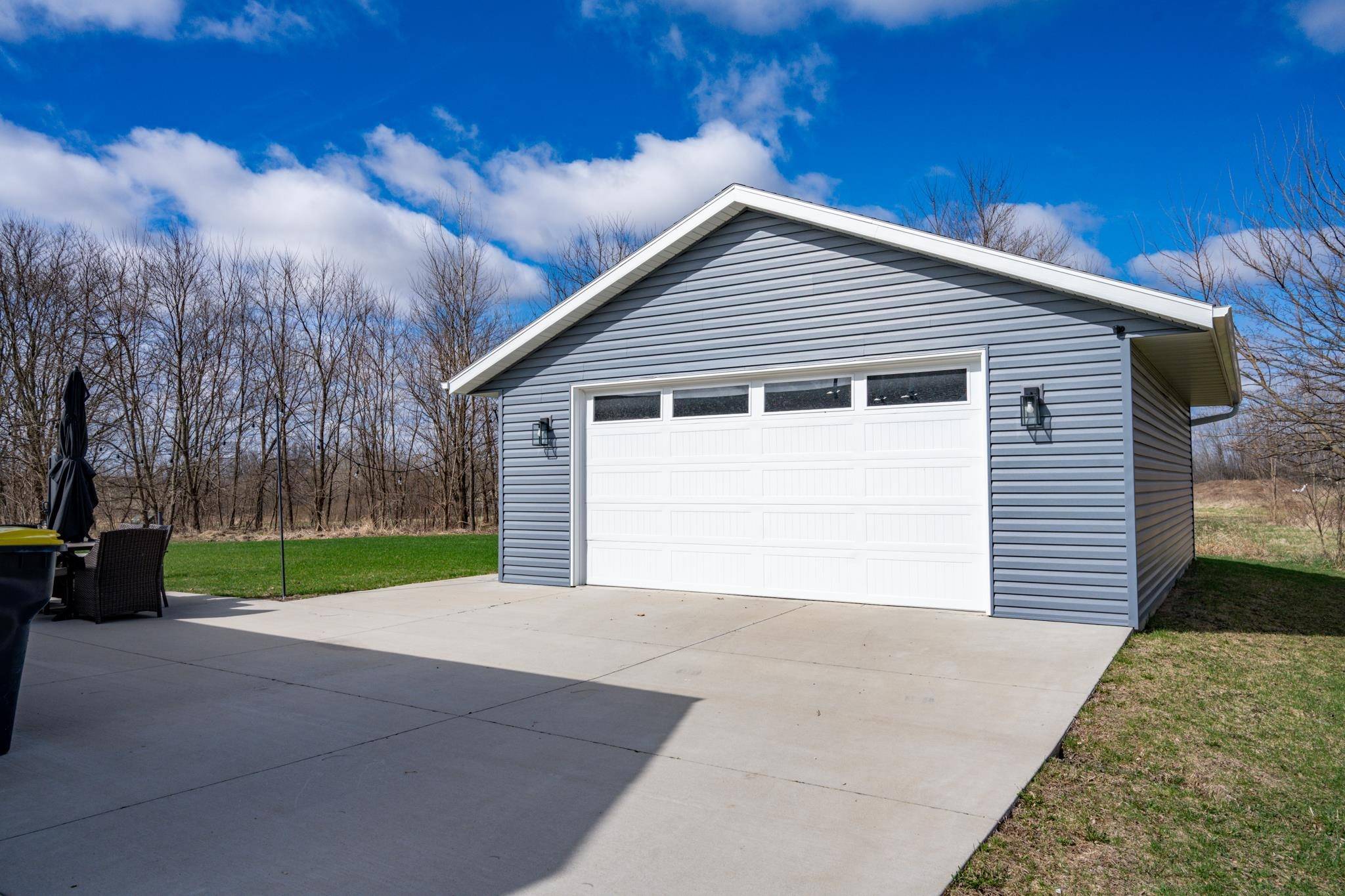 New Lisbon, WI 53950,121 Rabuck Road