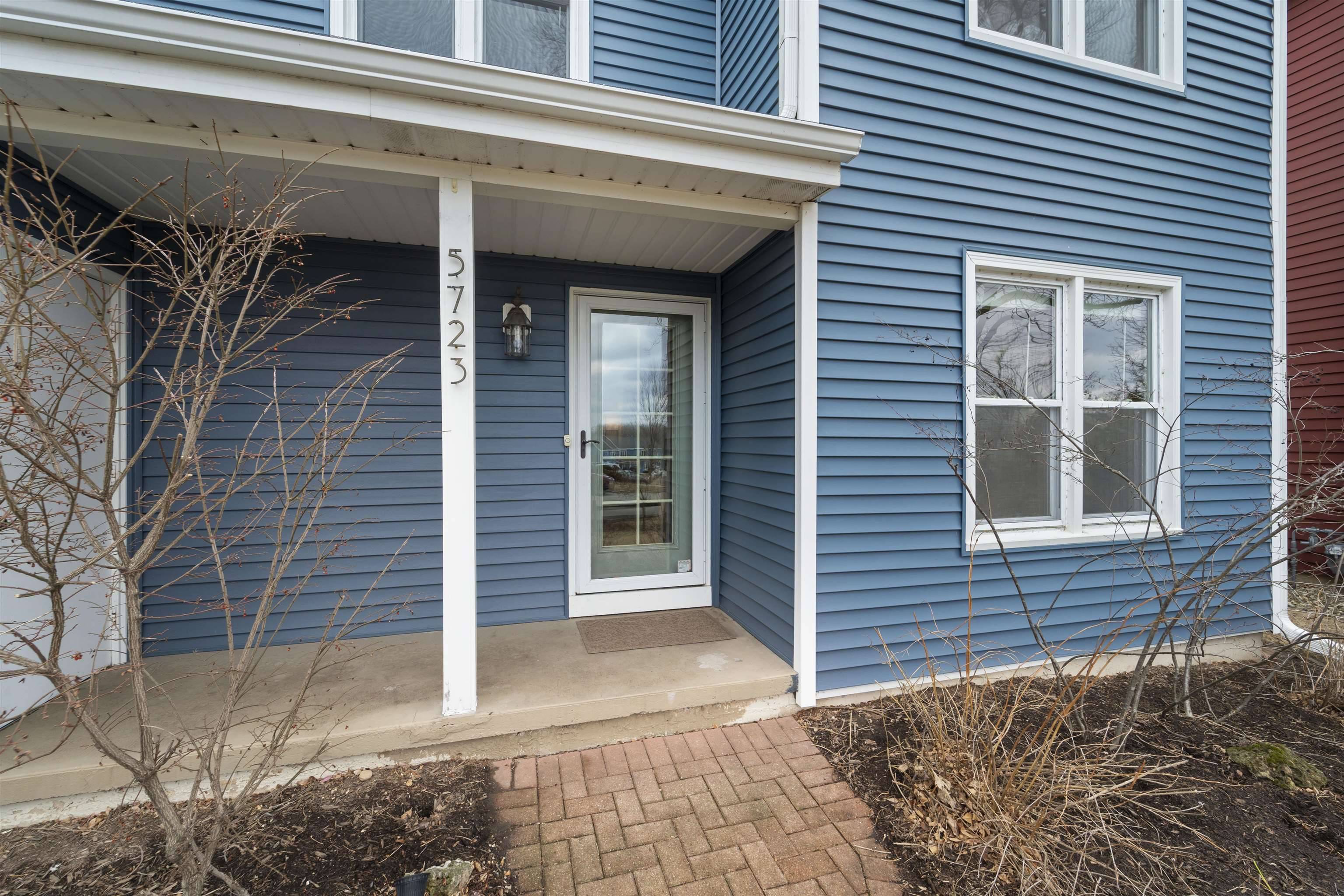Middleton, WI 53562,5723 Highland Way