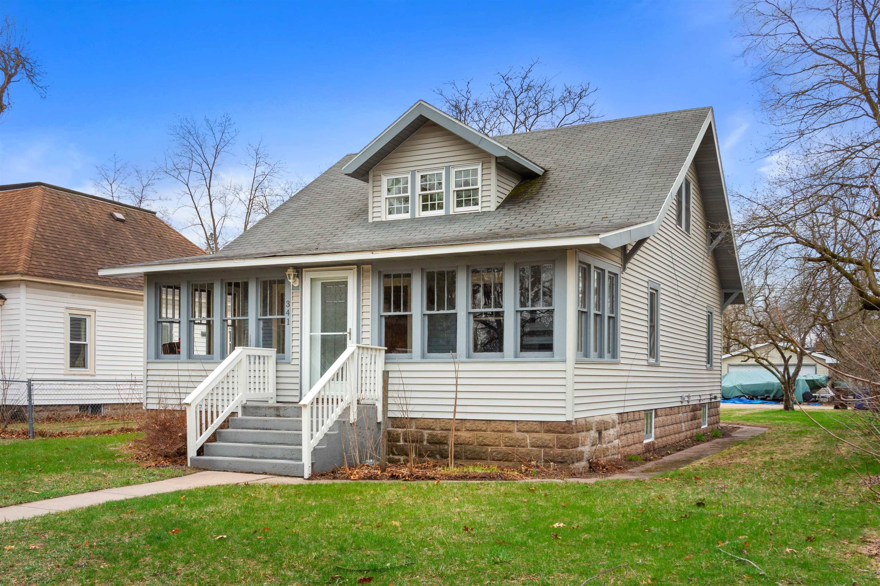 Adams, WI 53910,341 S Walker Street