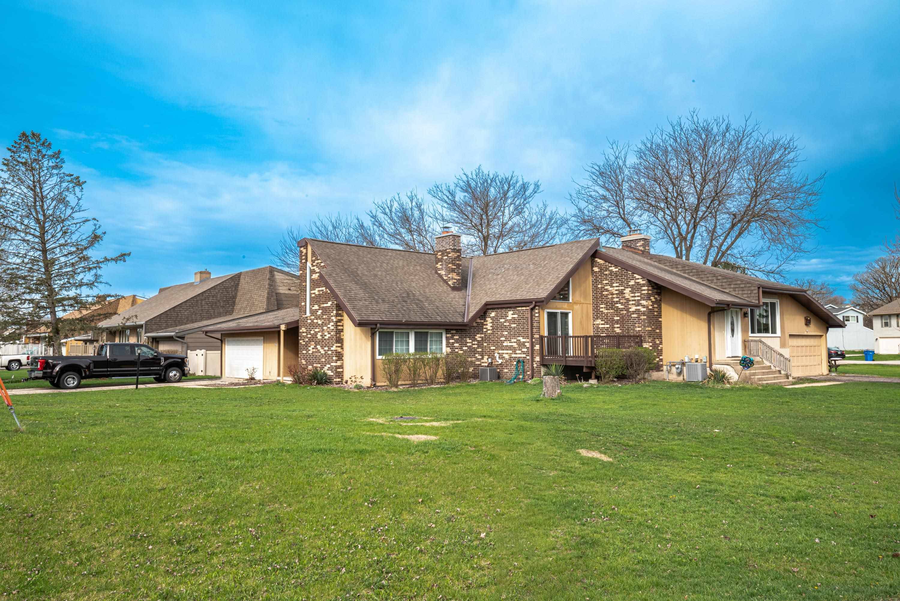 Windsor, WI 53598,6661 Fairway & 4572 Golf Dr Circle