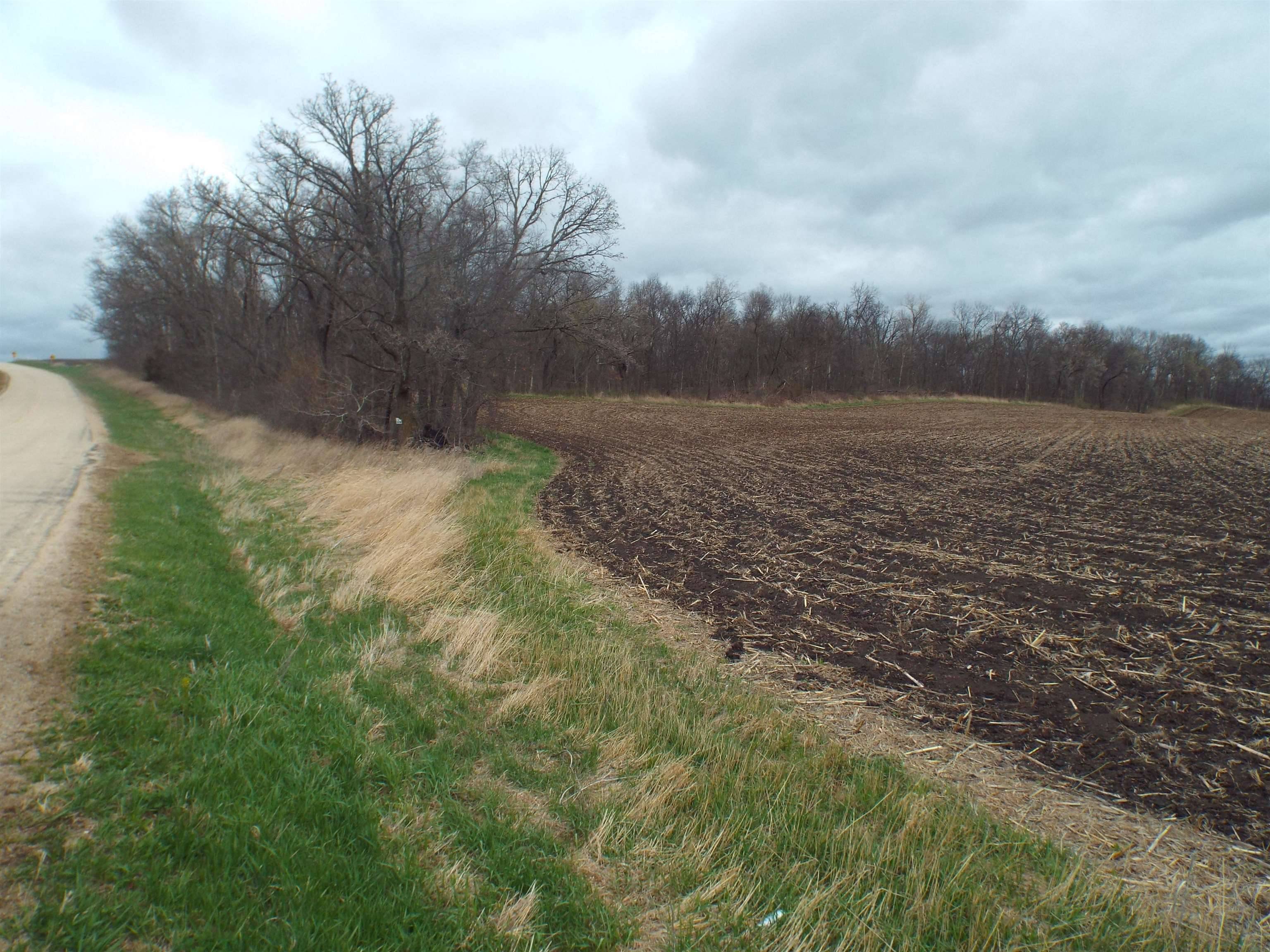 South Wayne, WI 53587,TBD Dog Hollow Road
