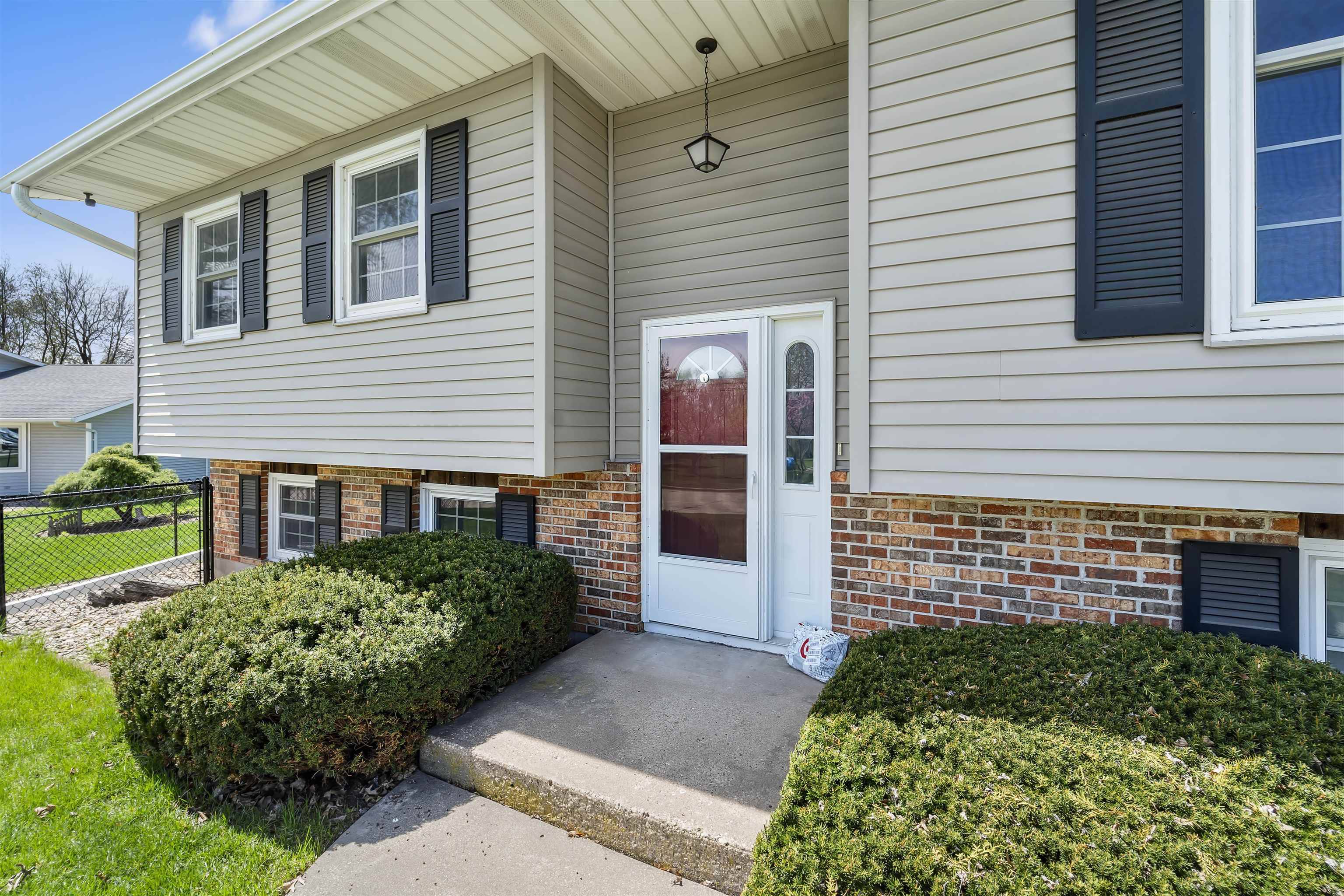 Montfort, WI 53569,404 Ridge Road