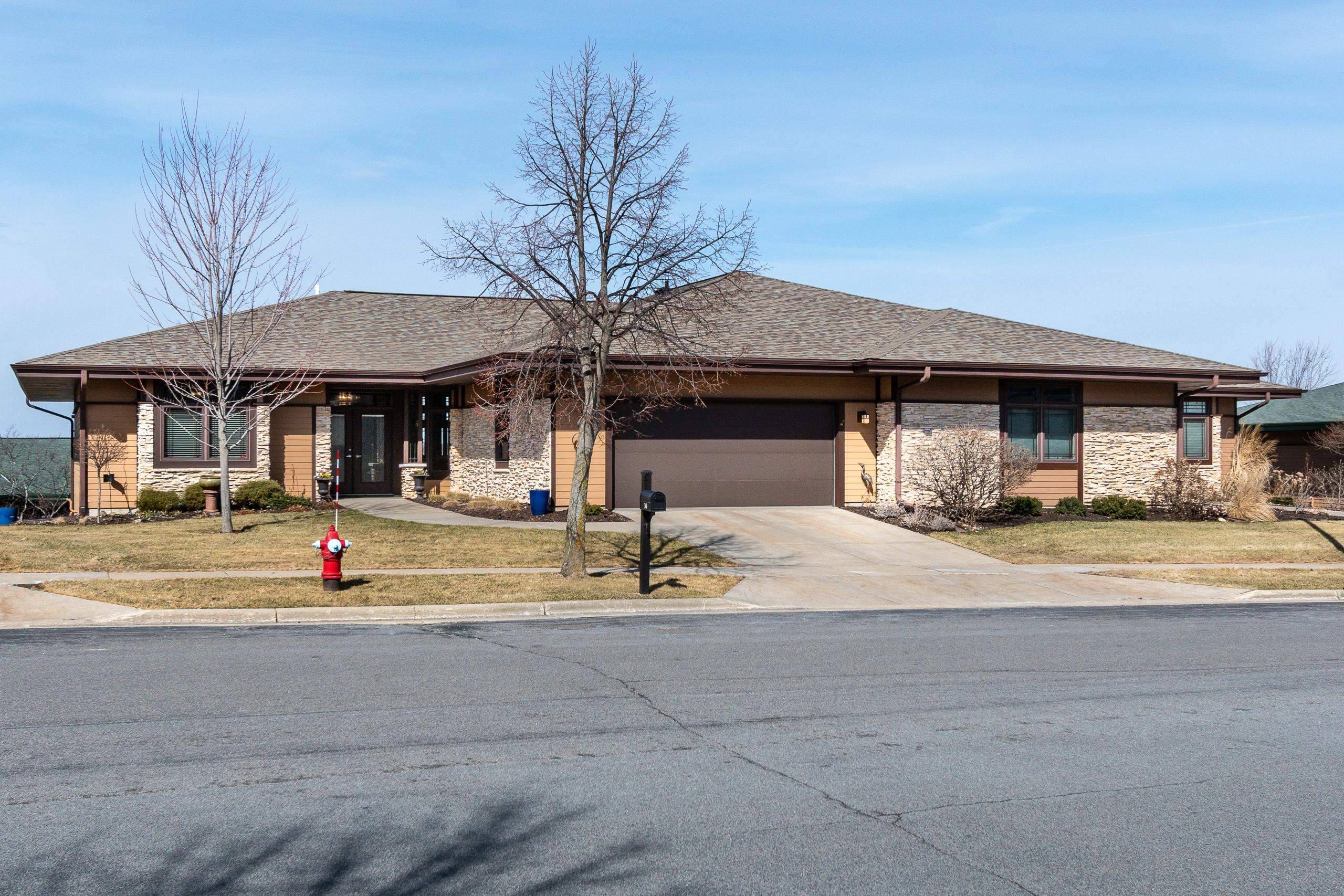 Verona, WI 53593,34 Hawks Landing Circle