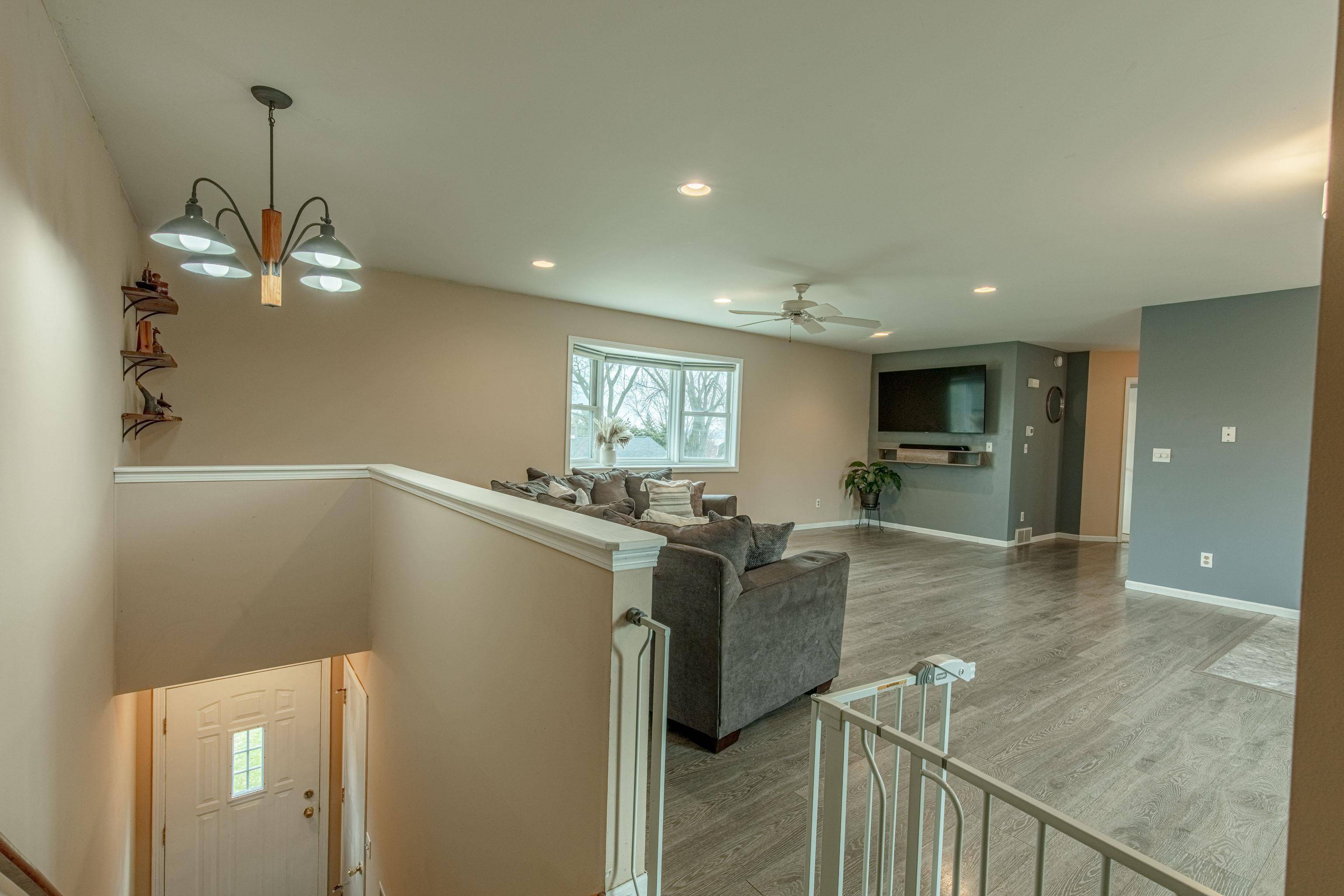 New Glarus, WI 53574,815 5th Street