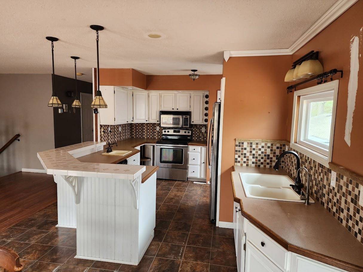 Reedsburg, WI 53959,E9600 Lake Street