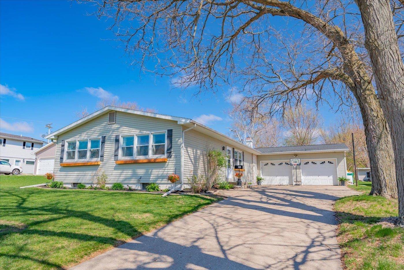 Edgerton, WI 53534-2133,316 South Avenue