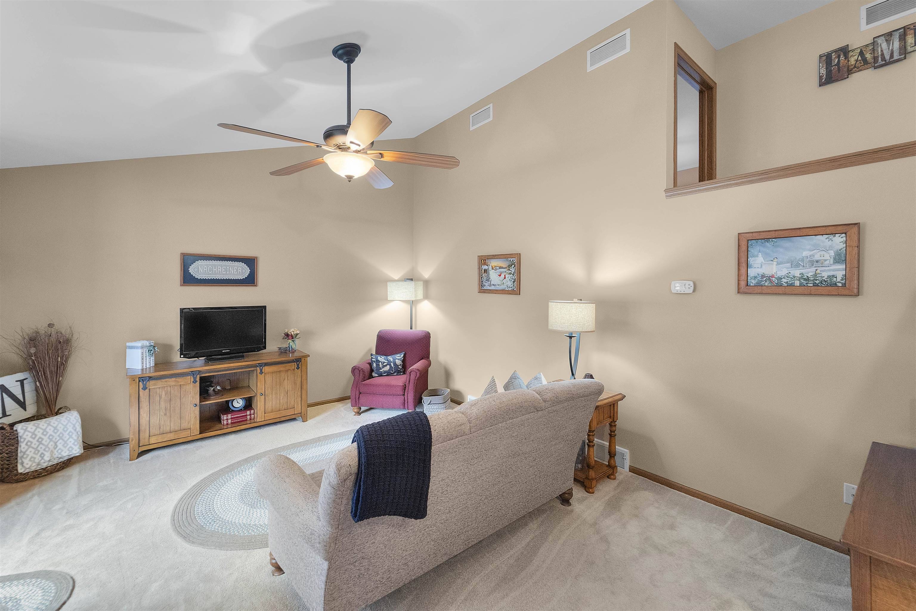 Oregon, WI 53575,926 Foxfield Road