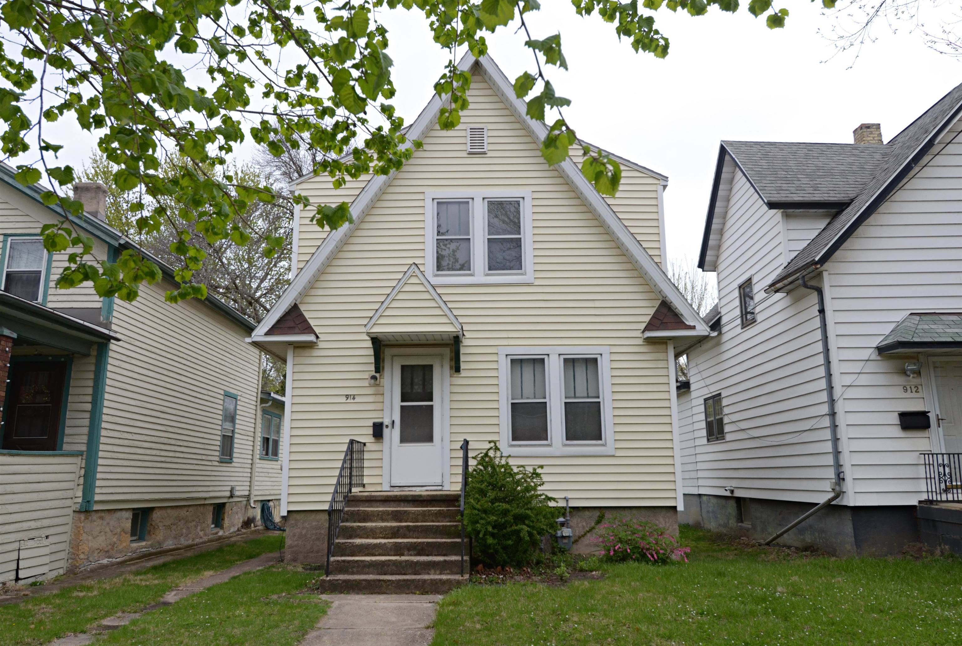Madison, WI 53715,914 Erin Street