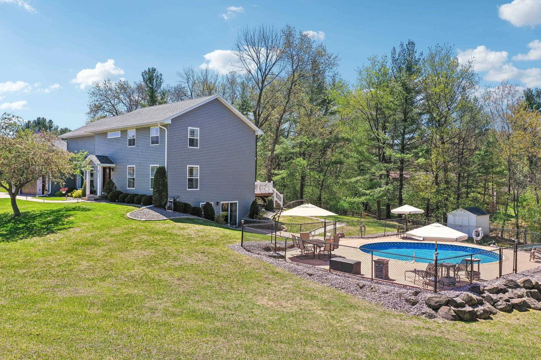 Wisconsin Dells, WI 53965,911 Fawn Court