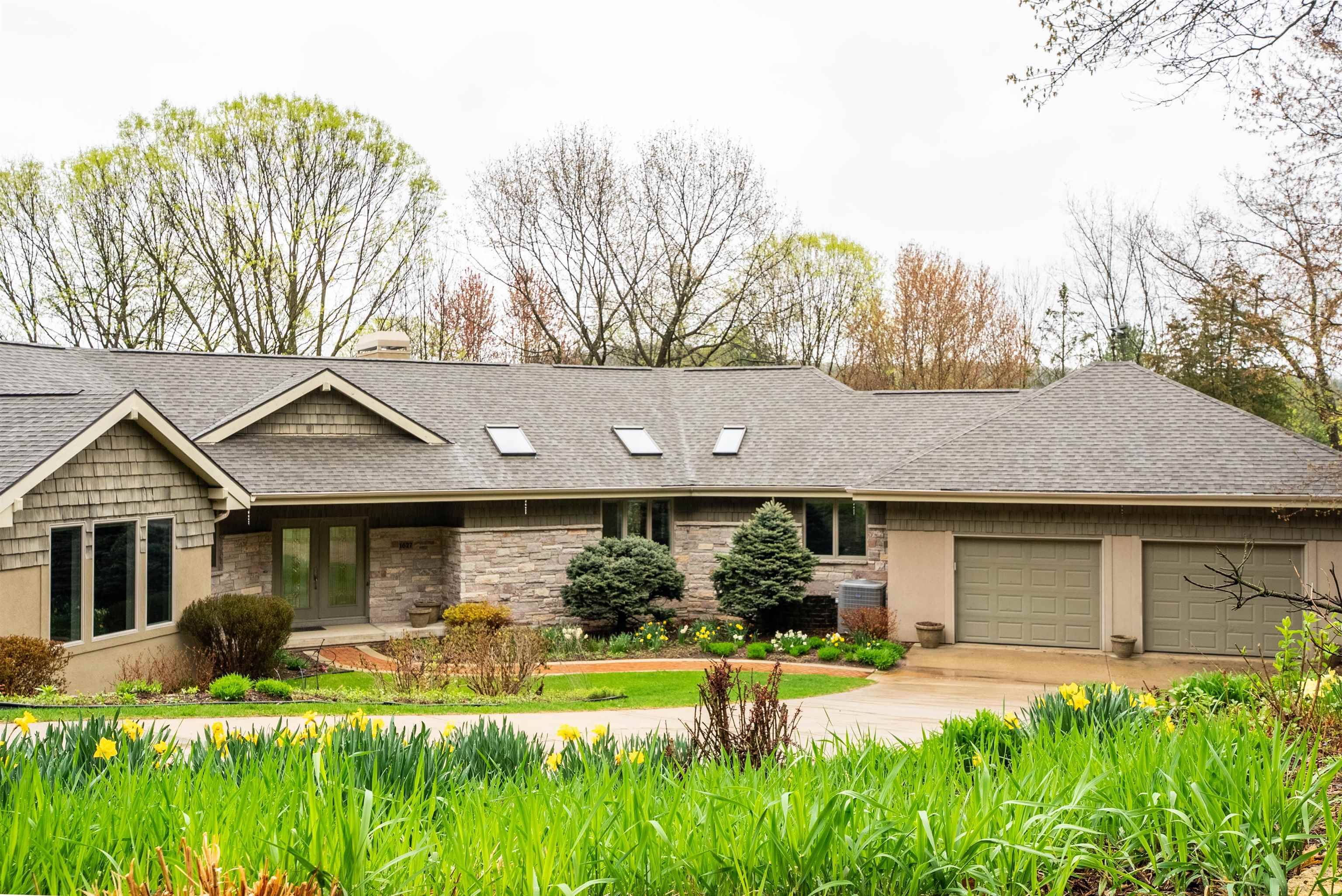 Spring Green, WI 53588,1627 S Springs Drive