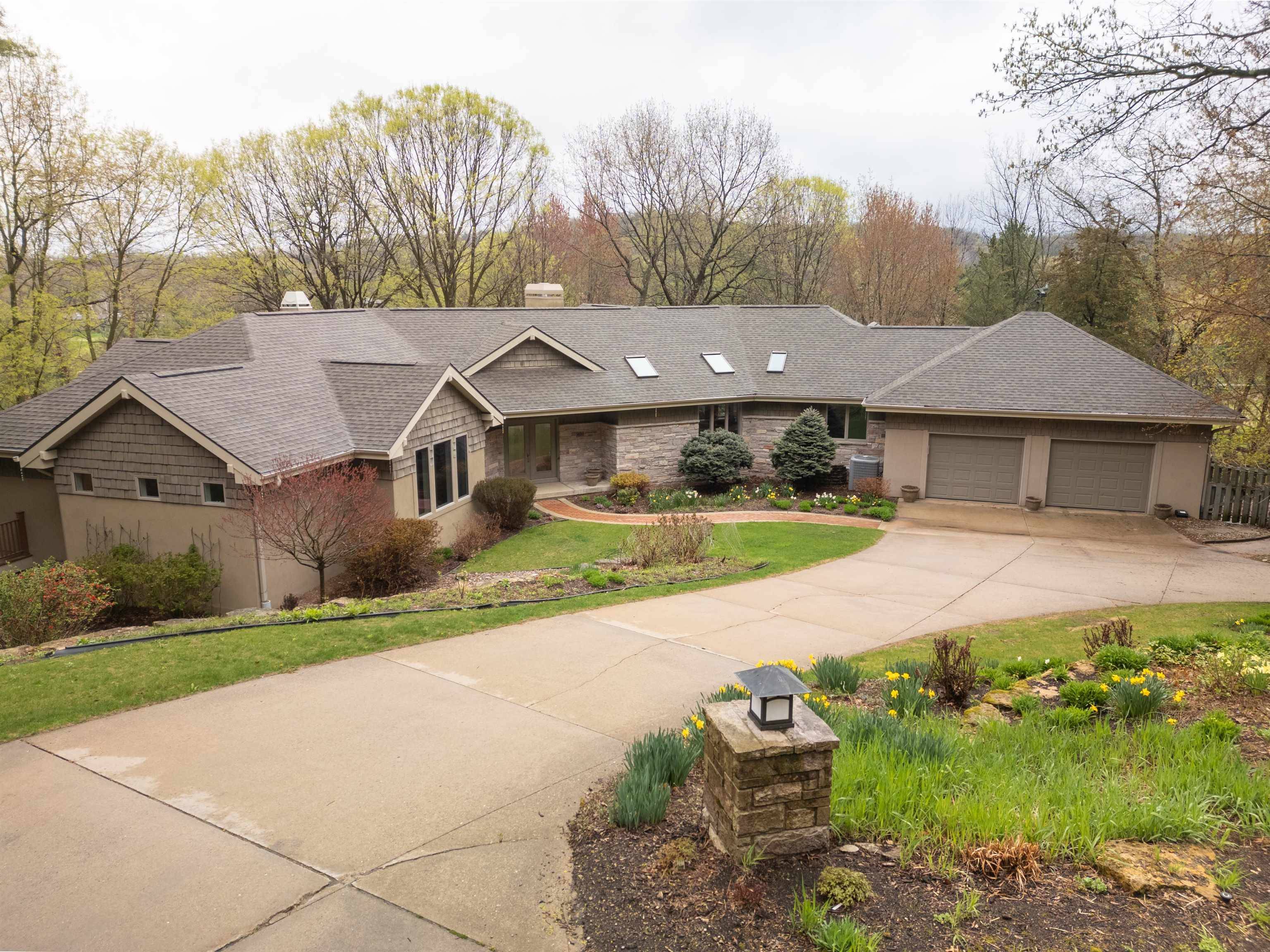 Spring Green, WI 53588,1627 S Springs Drive