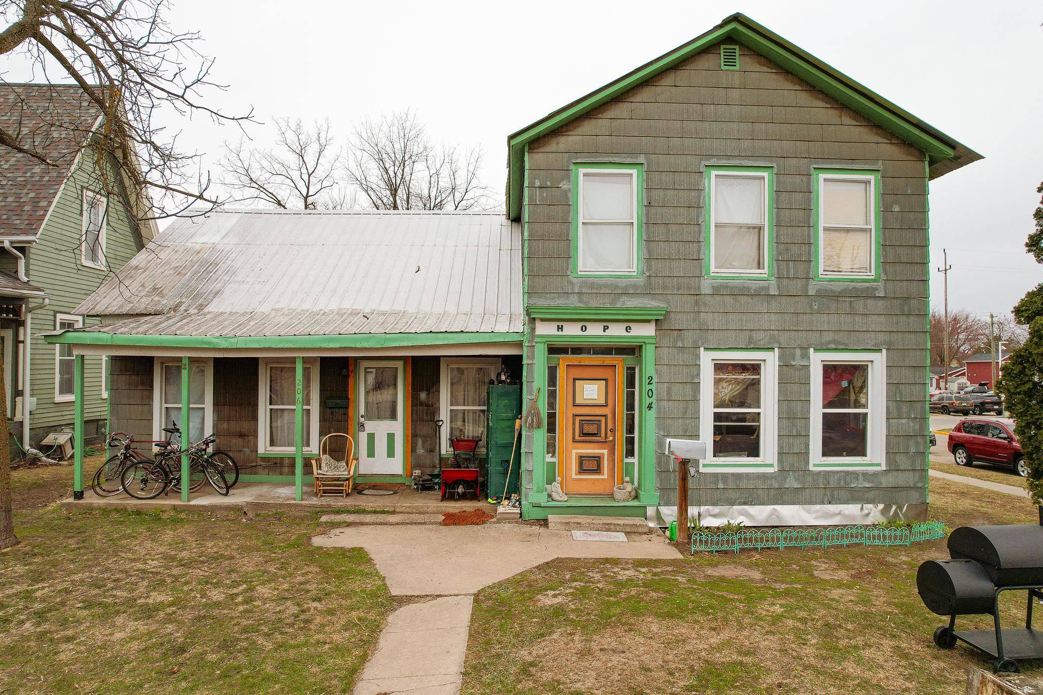 New Lisbon, WI 53950,206 W Bridge Street