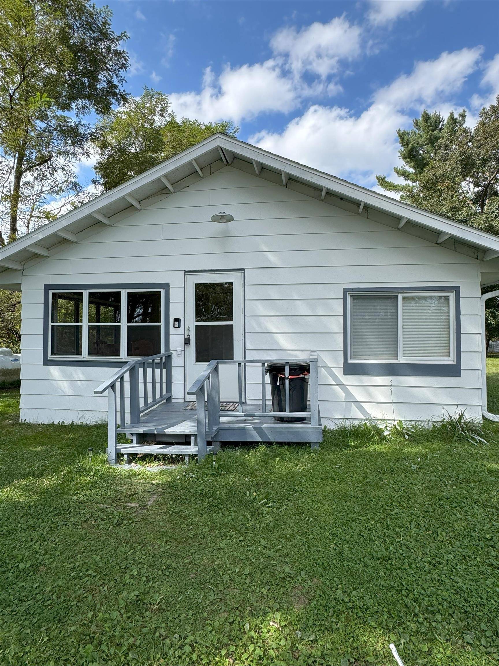 Neillsville, WI 54456,N1101 CLARK Avenue