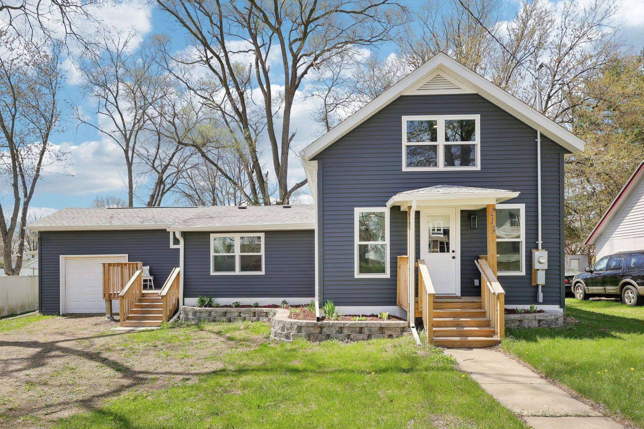 Pardeeville, WI 53954,213 S Main Street