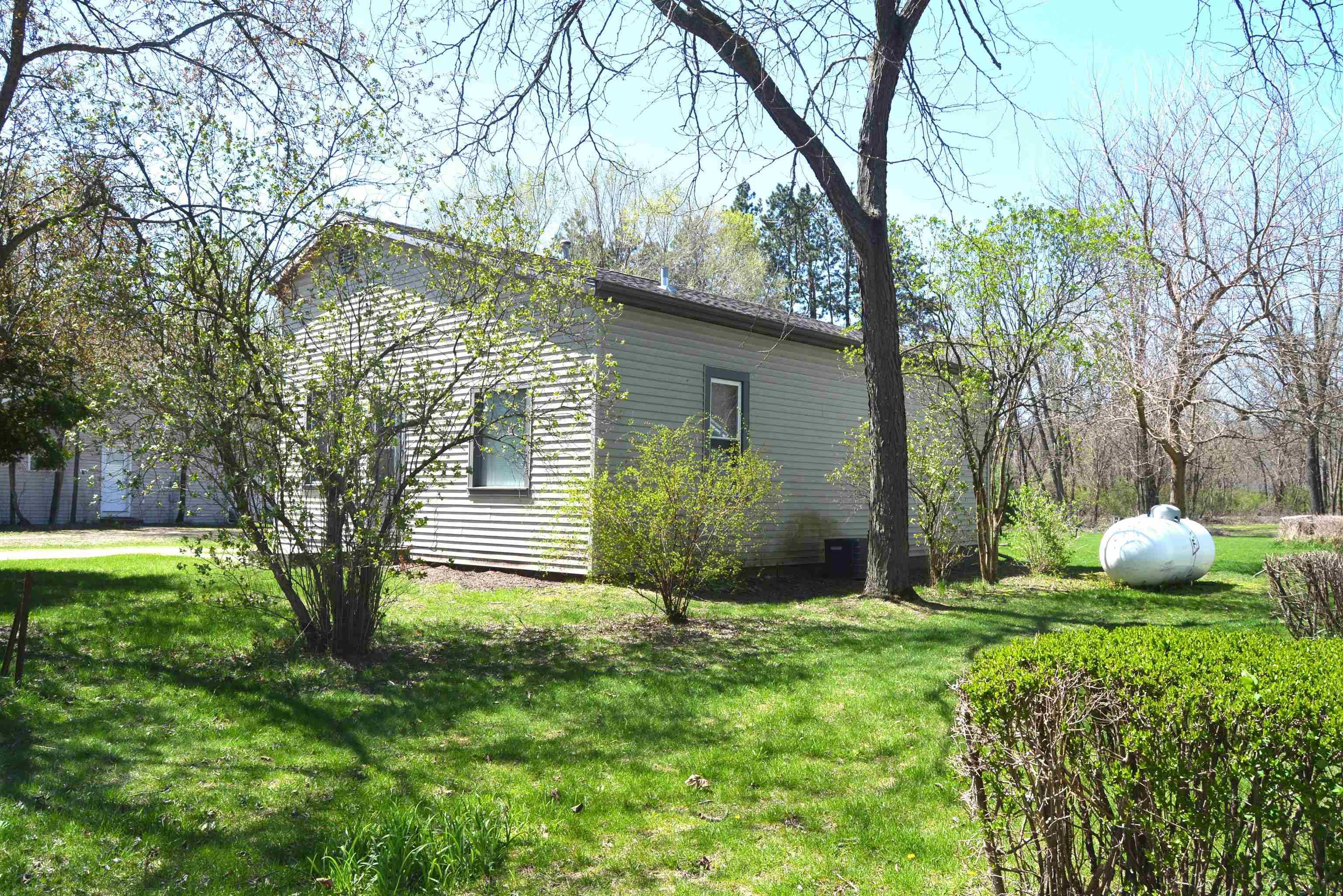 Gotham, WI 53540,32962 Wisconsin Street