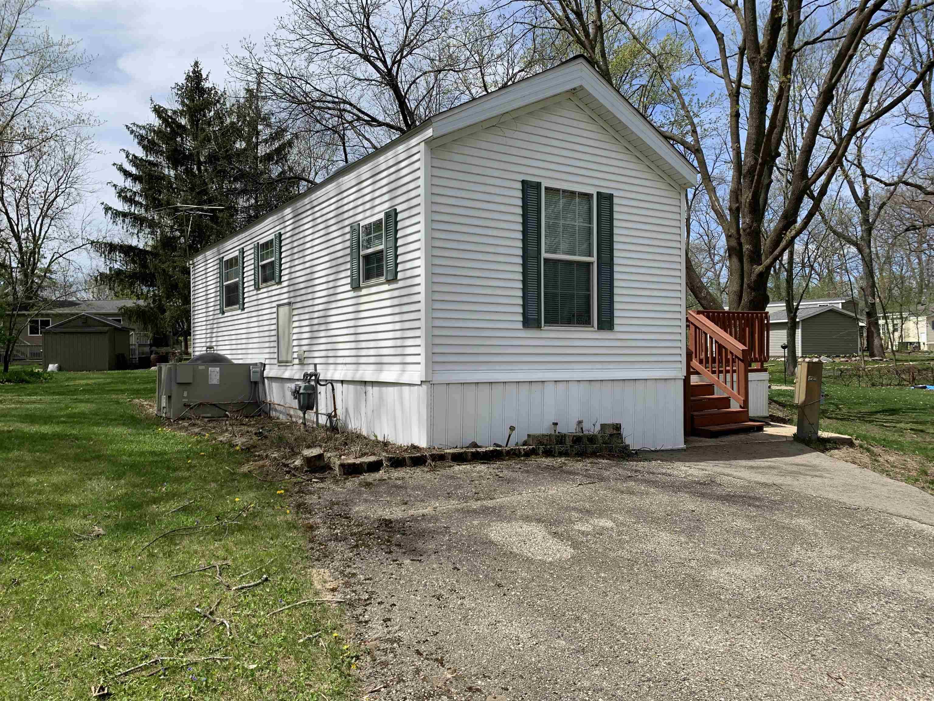 Edgerton, WI 53534,215 Skyway Drive