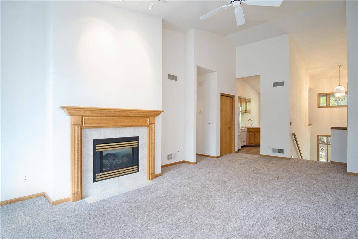 Madison, WI 53719,12 Deer Point Trail