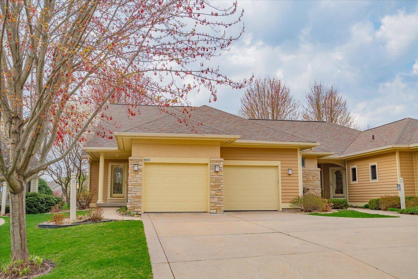 Middleton, WI 53562,5013 Mirandy Rose Court