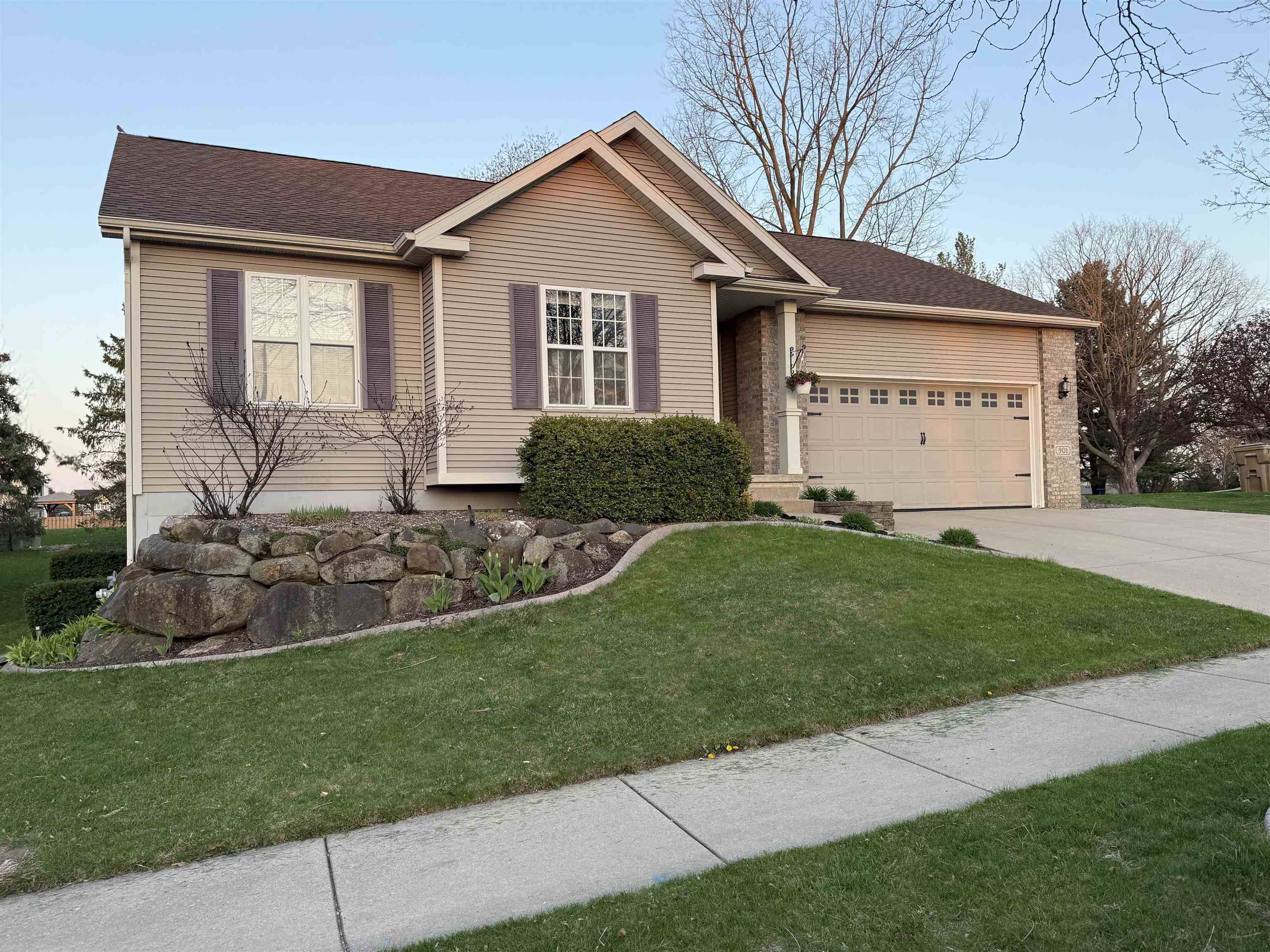 Madison, WI 53704,901 Vernon Road