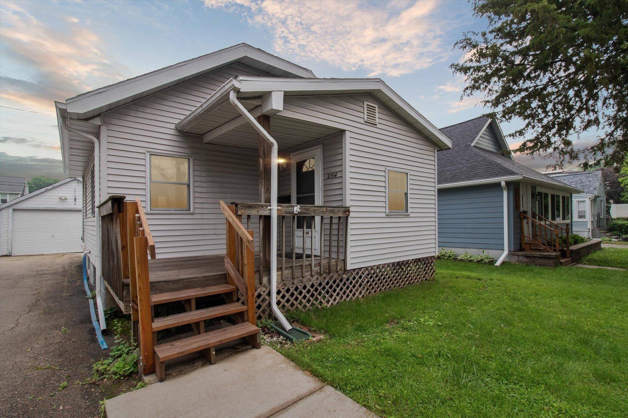 Madison, WI 53704,2514 Commercial Avenue