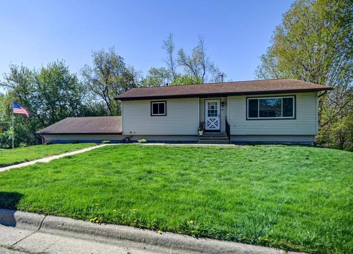 Mount Horeb, WI 53572,511 Linda Road