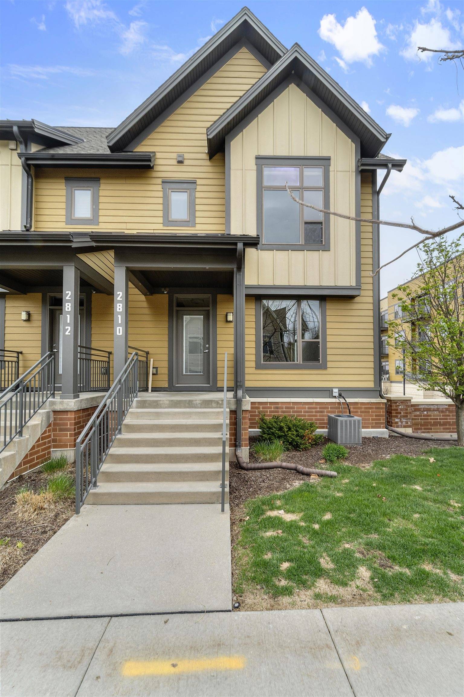 Fitchburg, WI 53711,2810 No Oaks Ridge