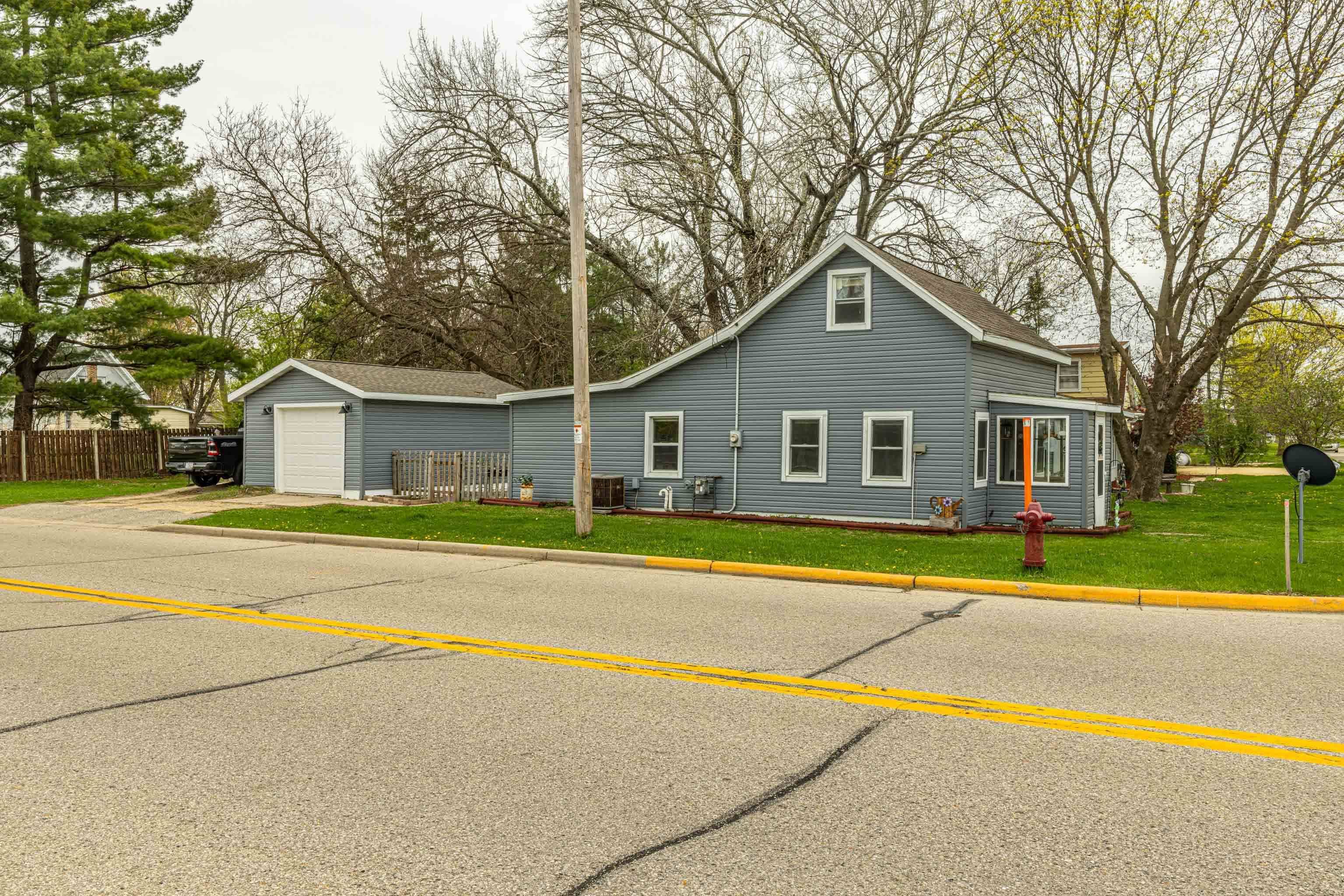 Belleville, WI 53508,304 Mitchell Street