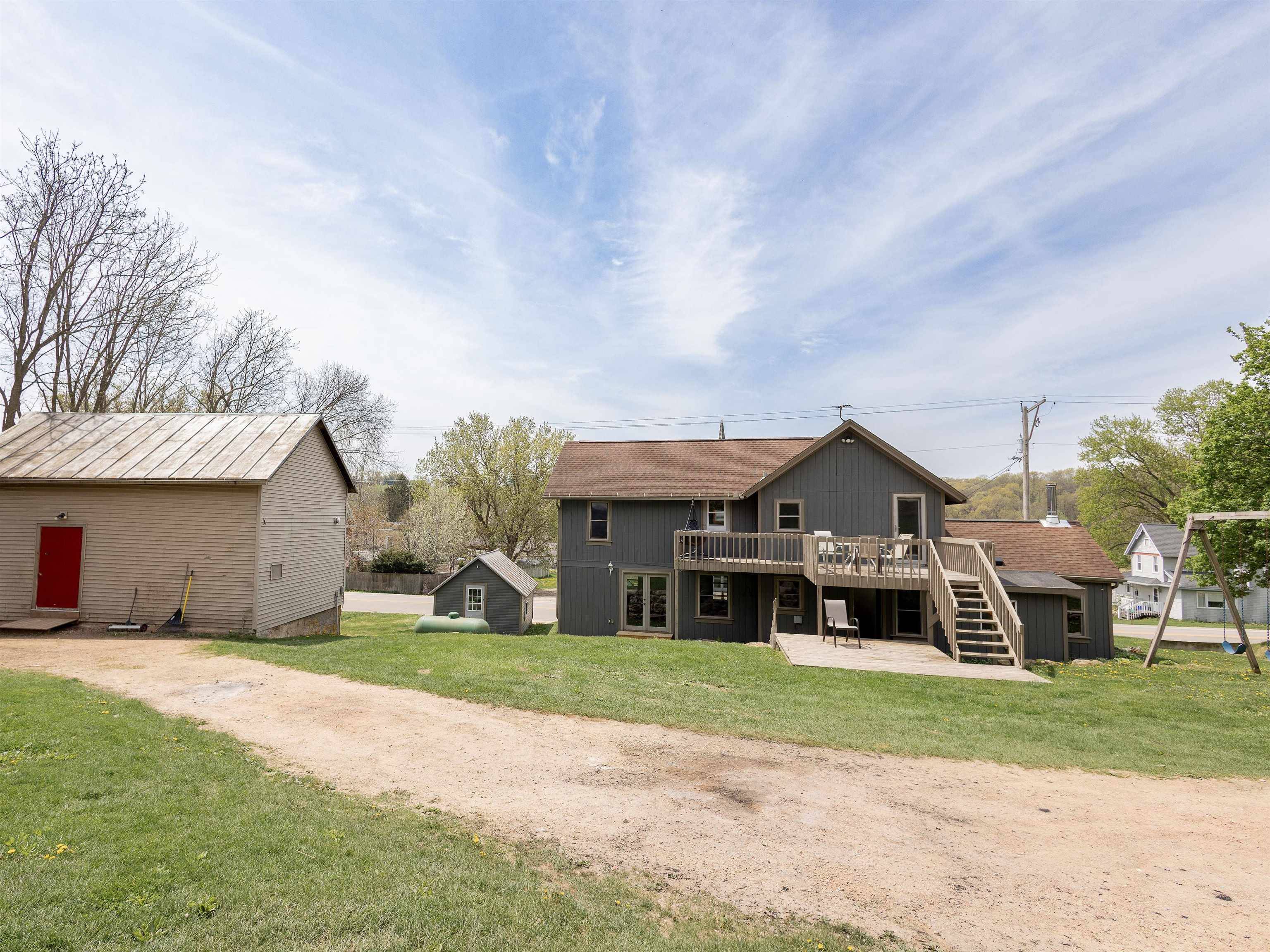 Verona, WI 53593,1694 Washington Street
