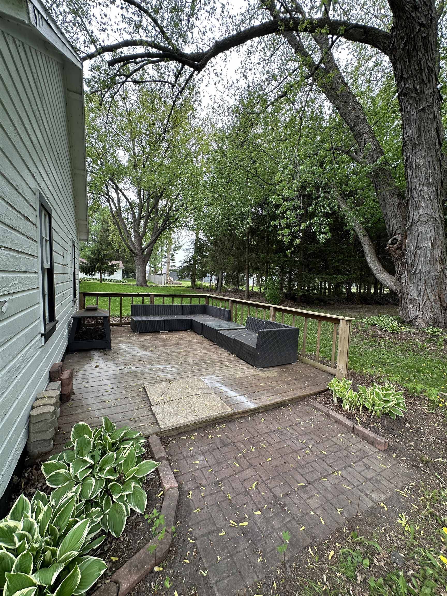 Columbus, WI 53925,398 River Road