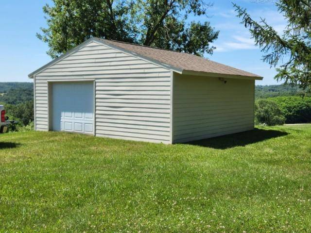 La Valle, WI 53941,E2445 Tulip Court