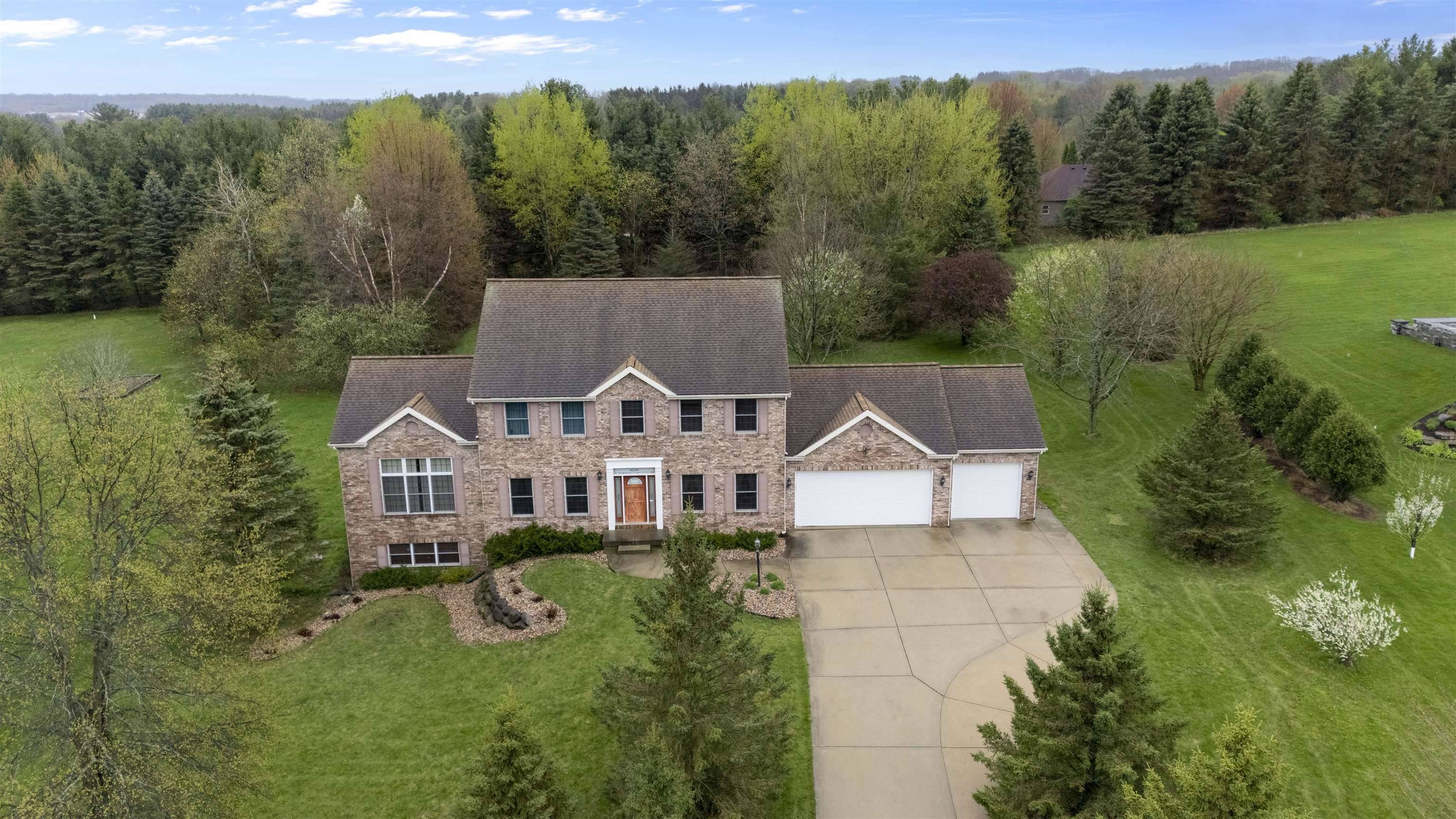 Verona, WI 53593,7531 Fallen Oak Drive
