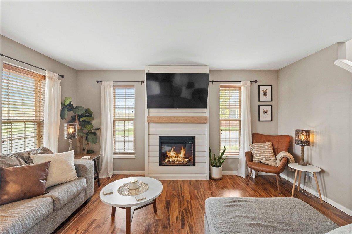 Madison, WI 53718,5031 Eagles Perch Drive