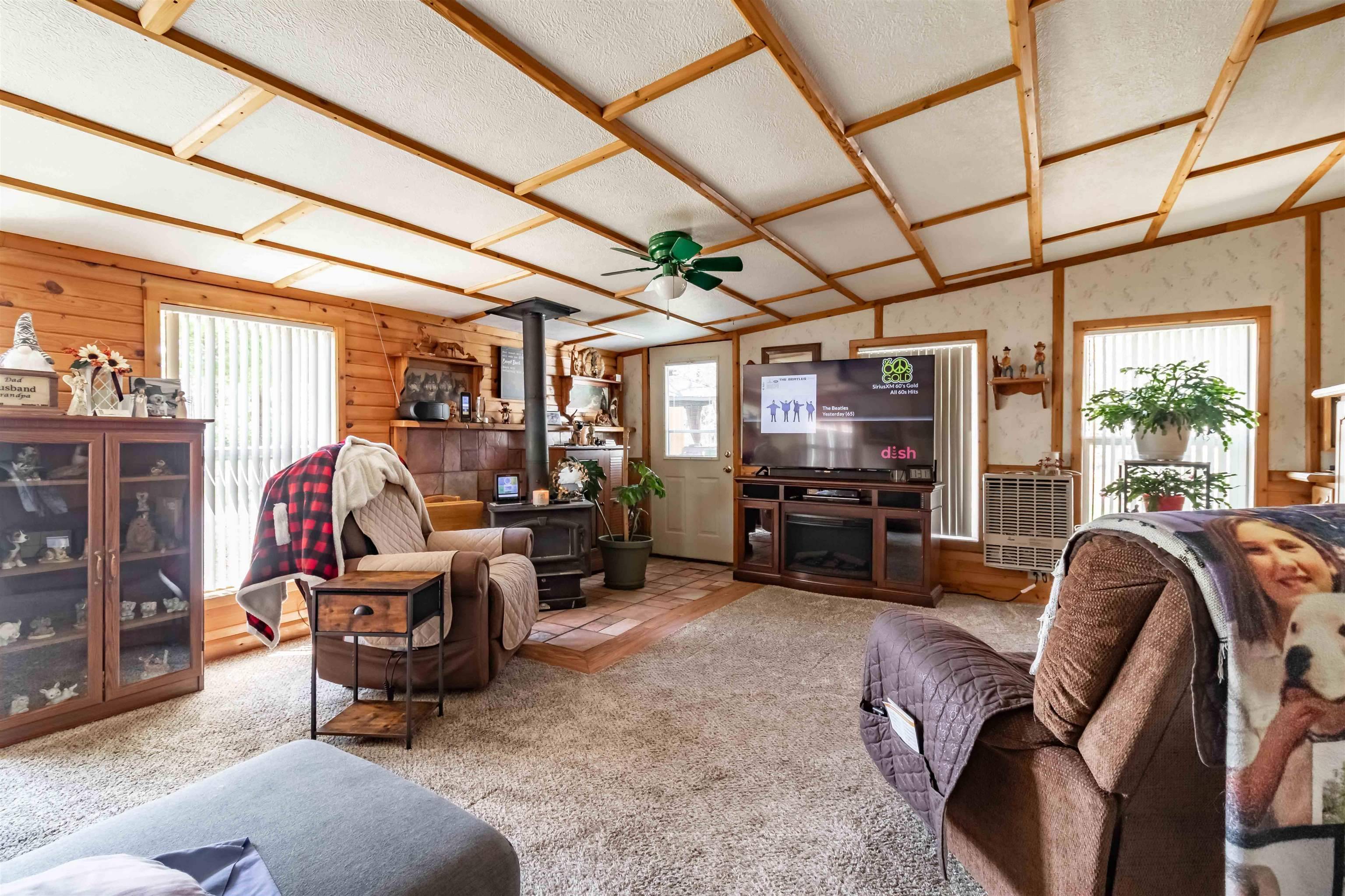 Hancock, WI 54943,976 Blackhawk Court