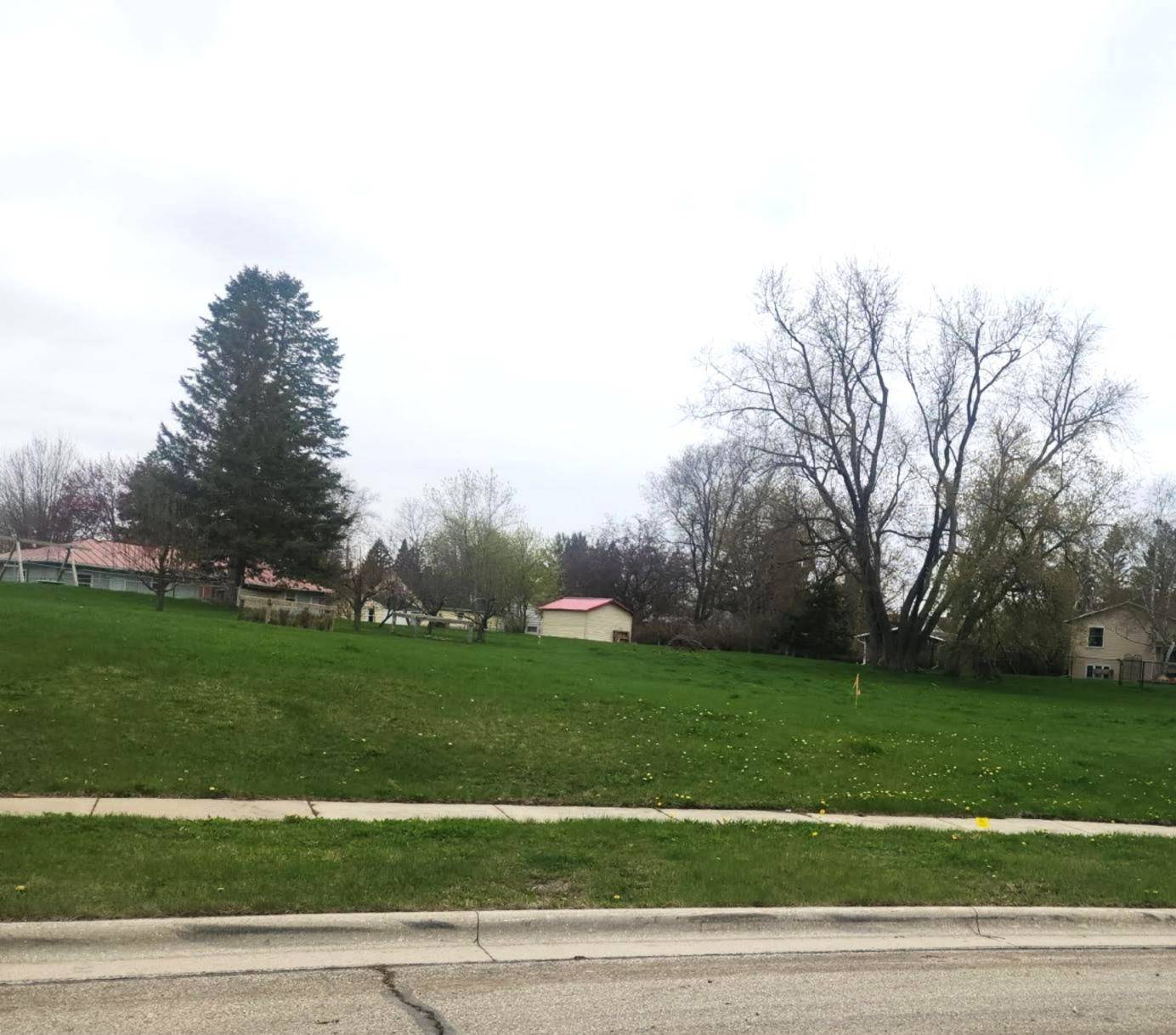 Ripon, WI 54971,312 Village Lane