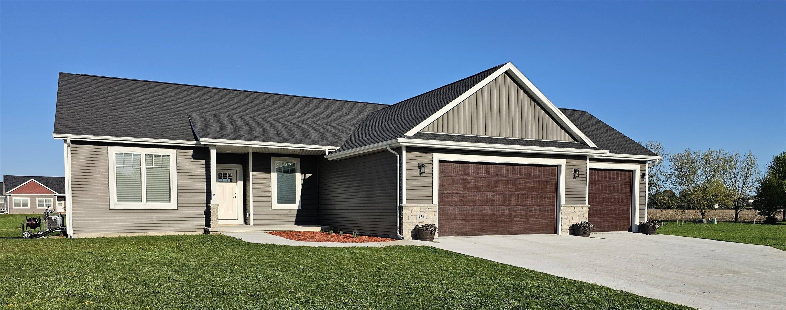 Juneau, WI 53039,456 N Hyland Street