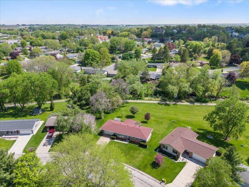 Deforest, WI 53532,309 Acker Parkway