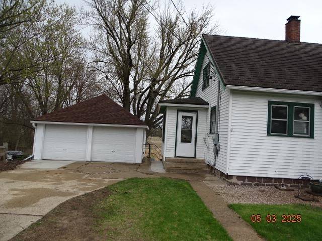 Montello, WI 53949,148 E Montello Street