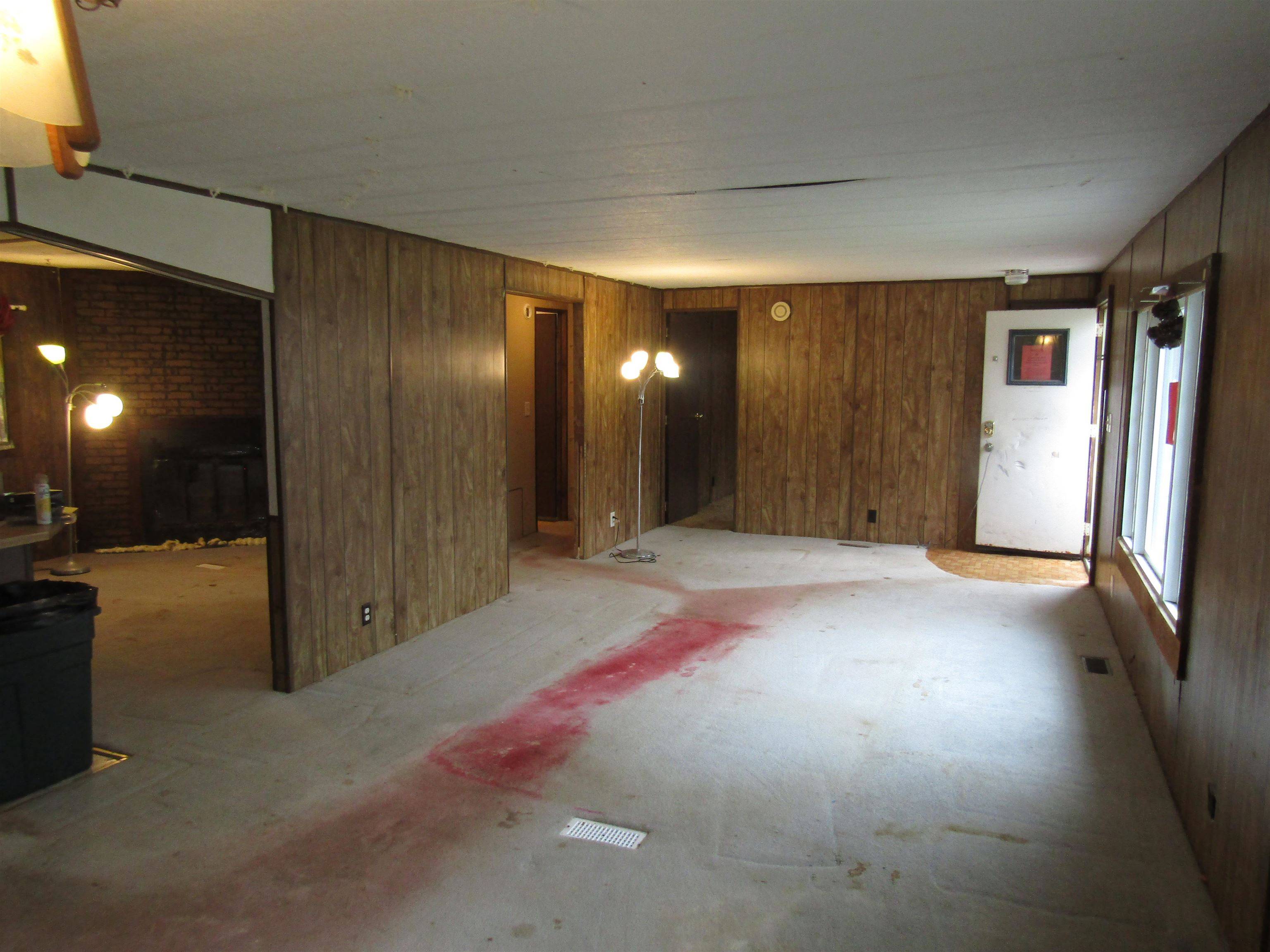 Janesville, WI 53548,90 Falling Creek Circle #90
