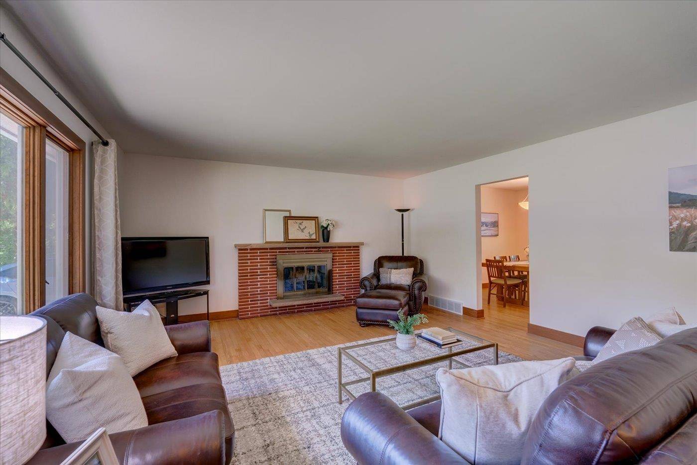 Madison, WI 53705,122 S Whitney Way