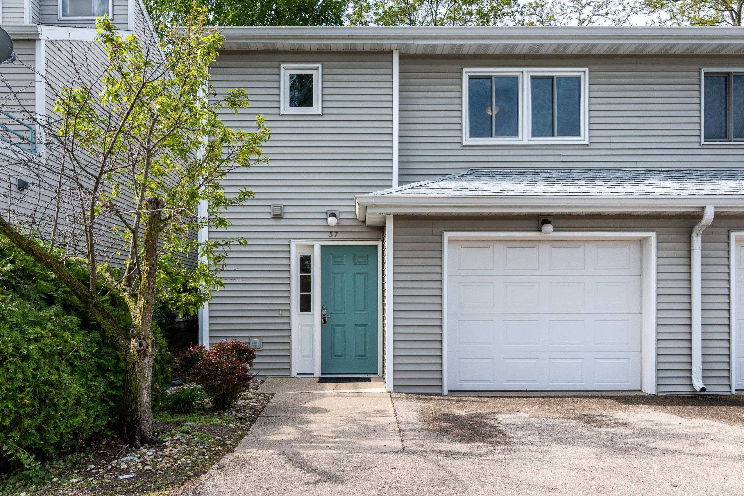 Madison, WI 53717,37 Ponwood Circle