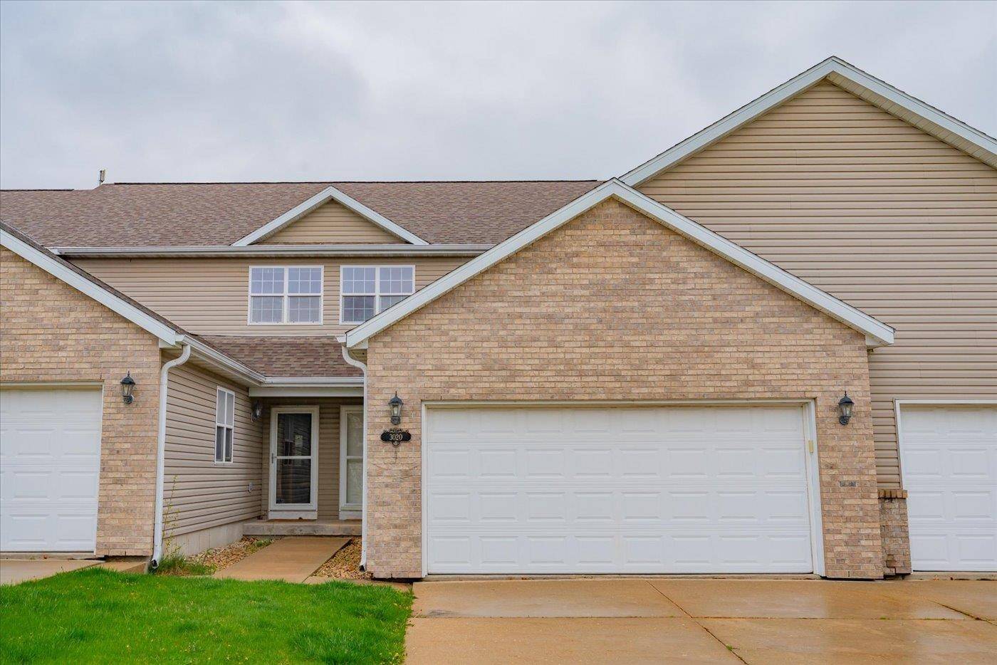 Sun Prairie, WI 53590,3020 Selkirk Drive #3