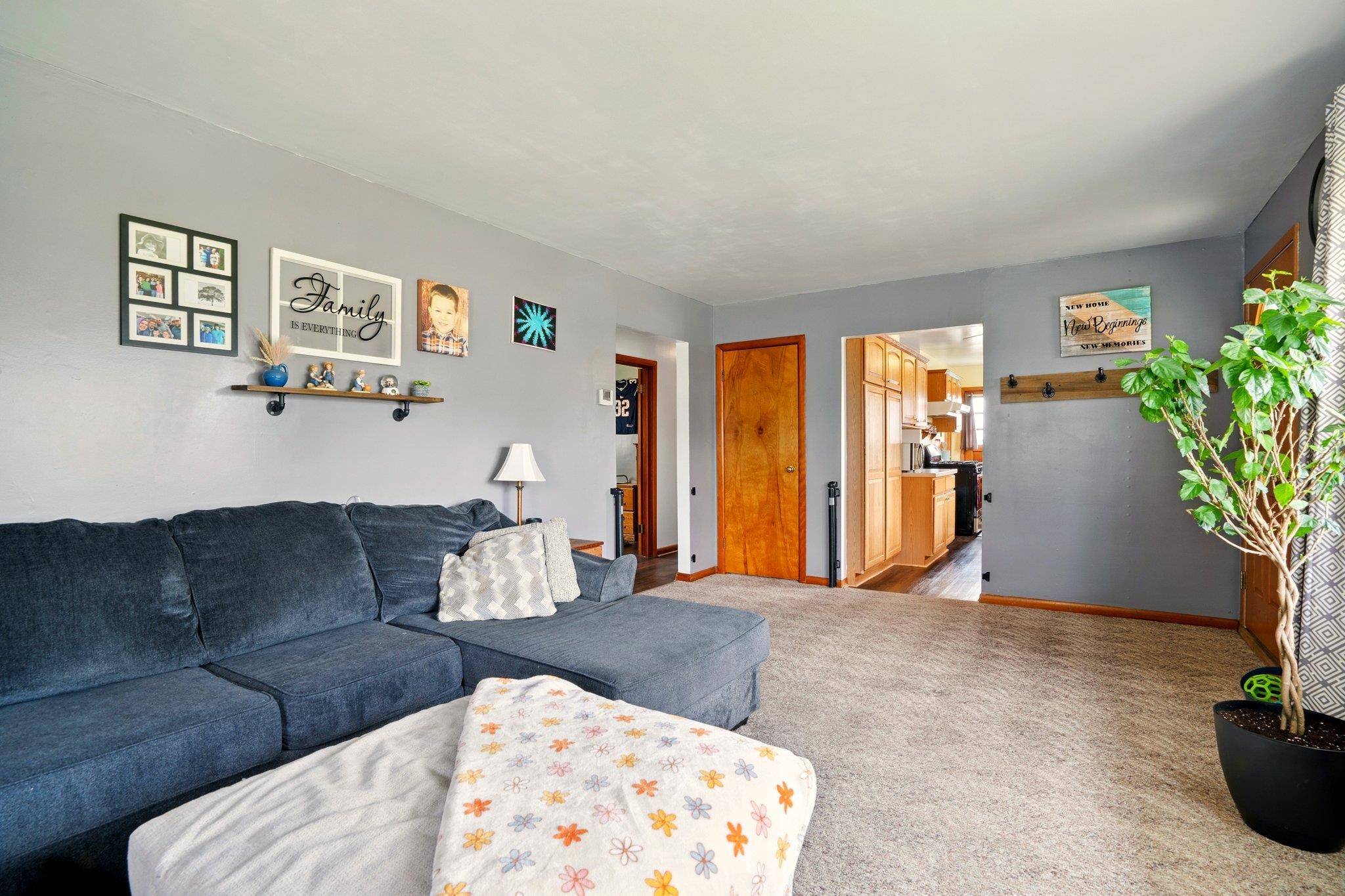 Lancaster, WI 53813,1043 W Elm Street