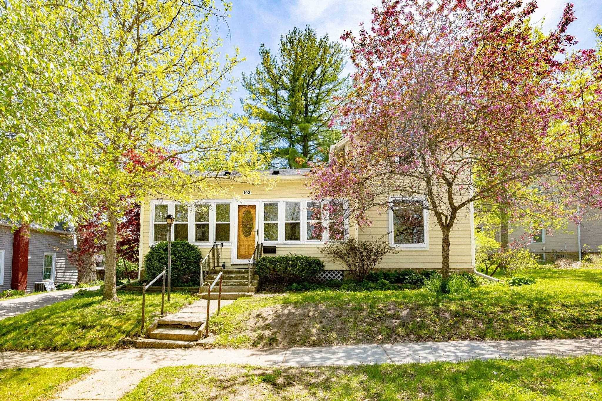 Edgerton, WI 53534,103 E Rollin Street