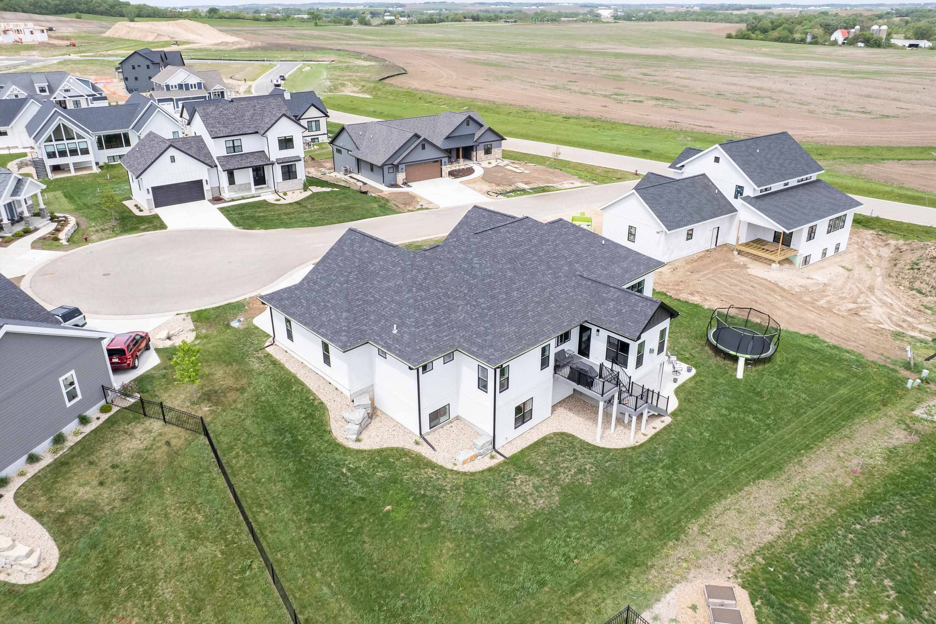 Waunakee, WI 53597,5010 Pear Blossom Court