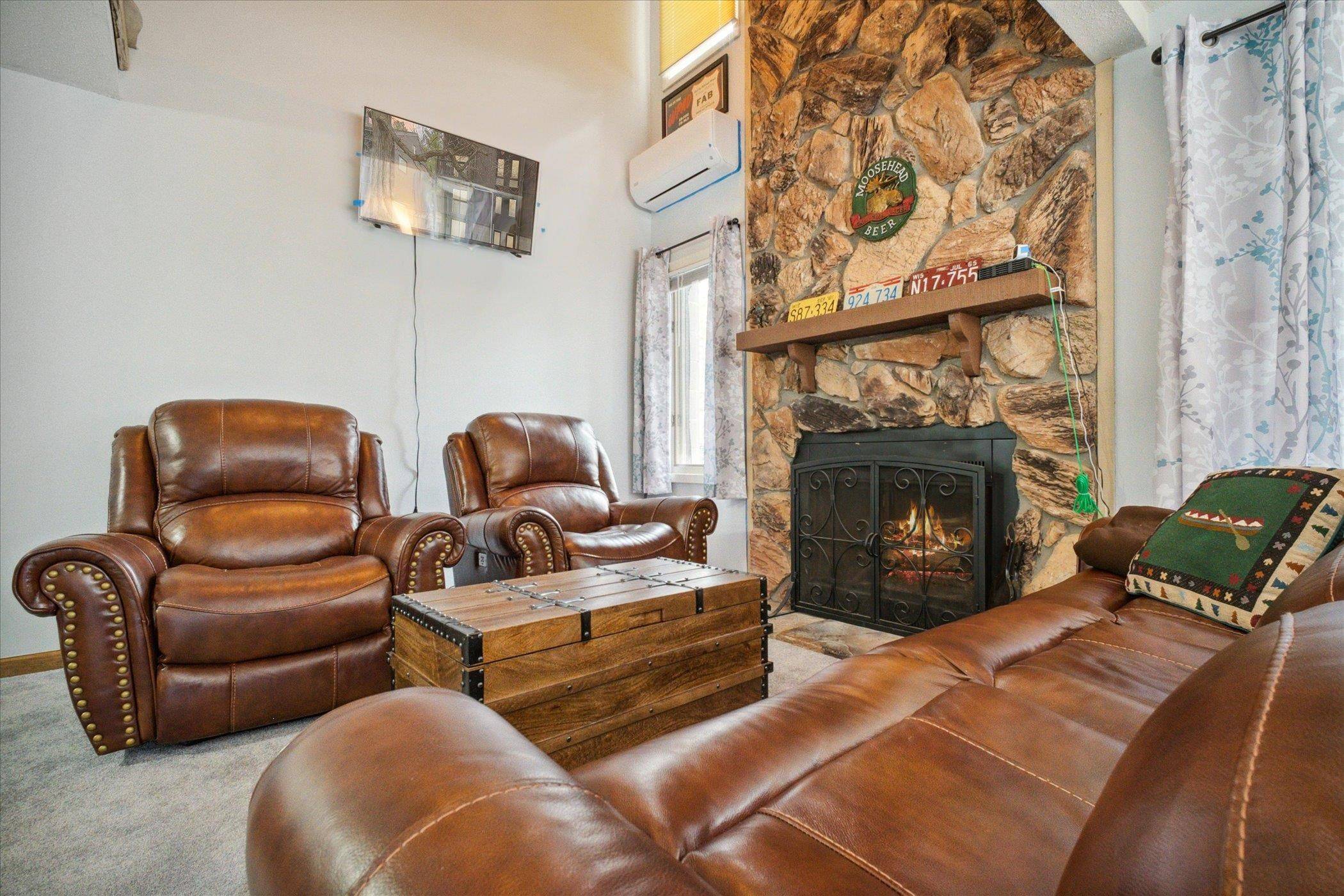 Wisconsin Dells, WI 53965,11 Fir Trail