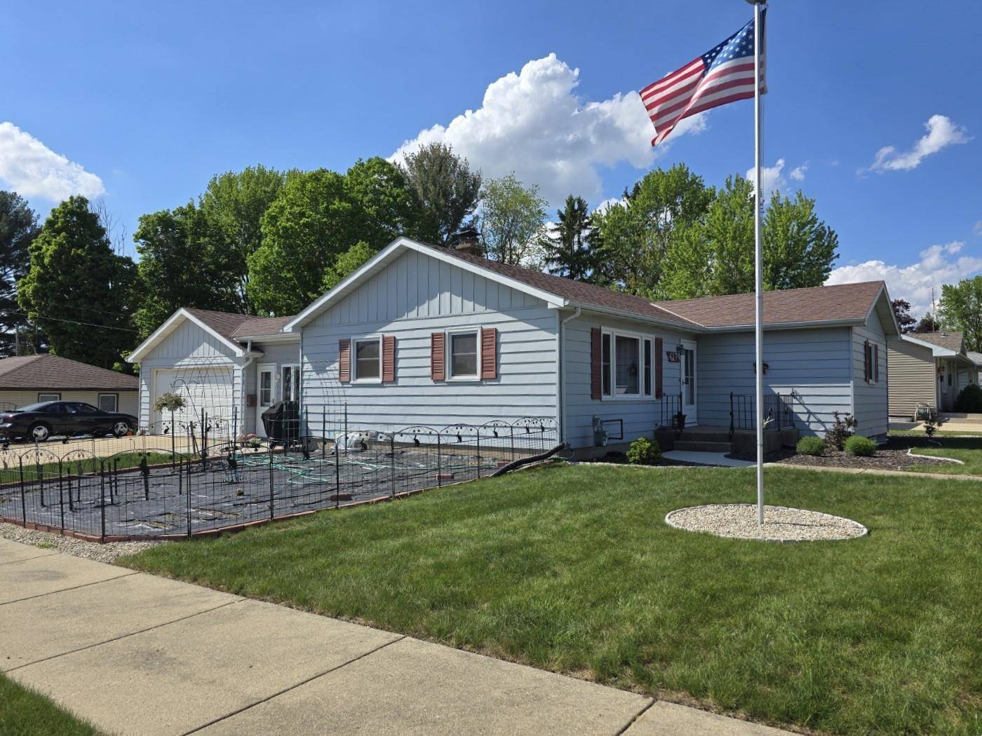 Monroe, WI 53566,627 28th Avenue
