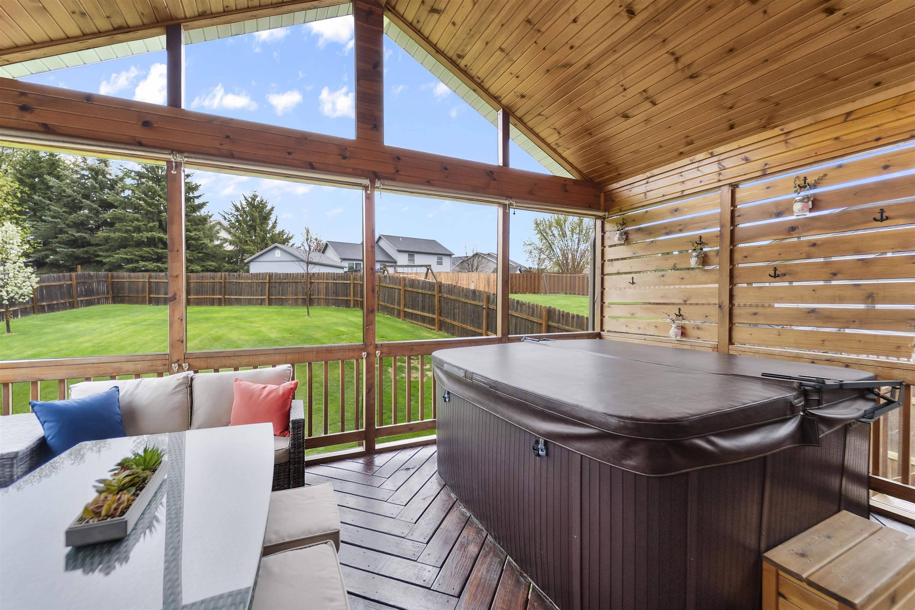Sun Prairie, WI 53590,3257 Edmonton Drive