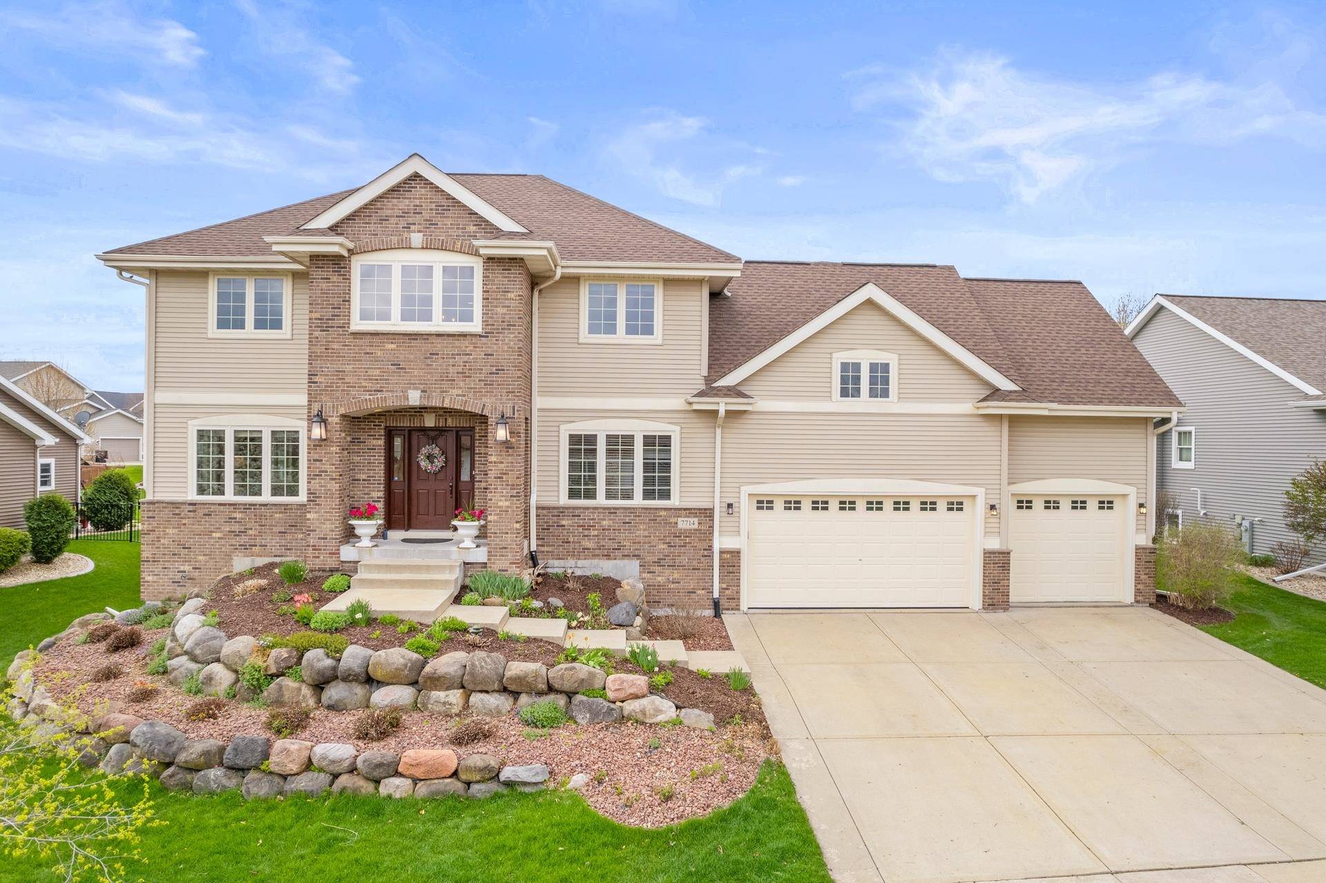 Deforest, WI 53532,7714 Indigo Drive