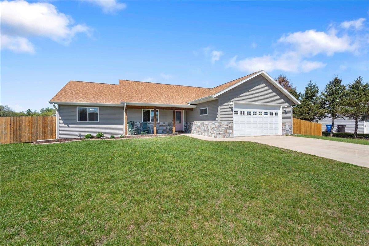 Arena, WI 53503,309 Dalogasa Drive