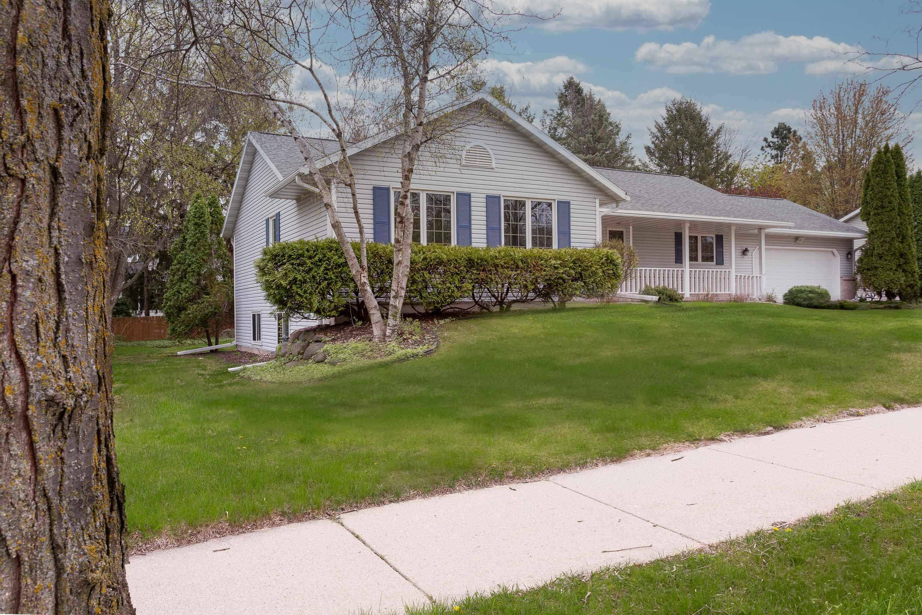 Madison, WI 53717,513 N High Point Road